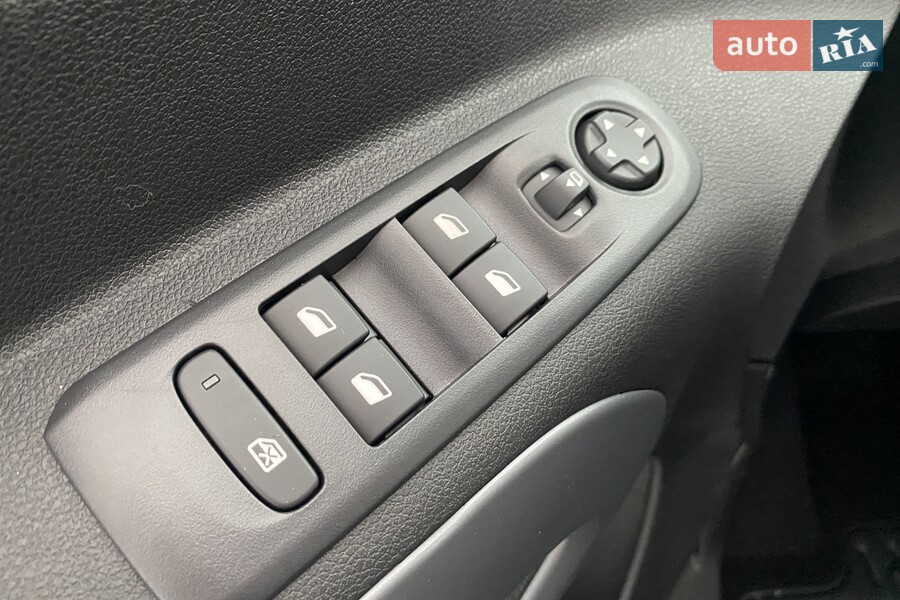 Citroen Berlingo - фото 14
