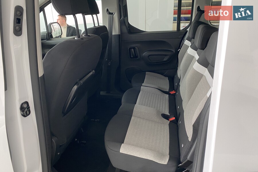 Citroen Berlingo - фото 19