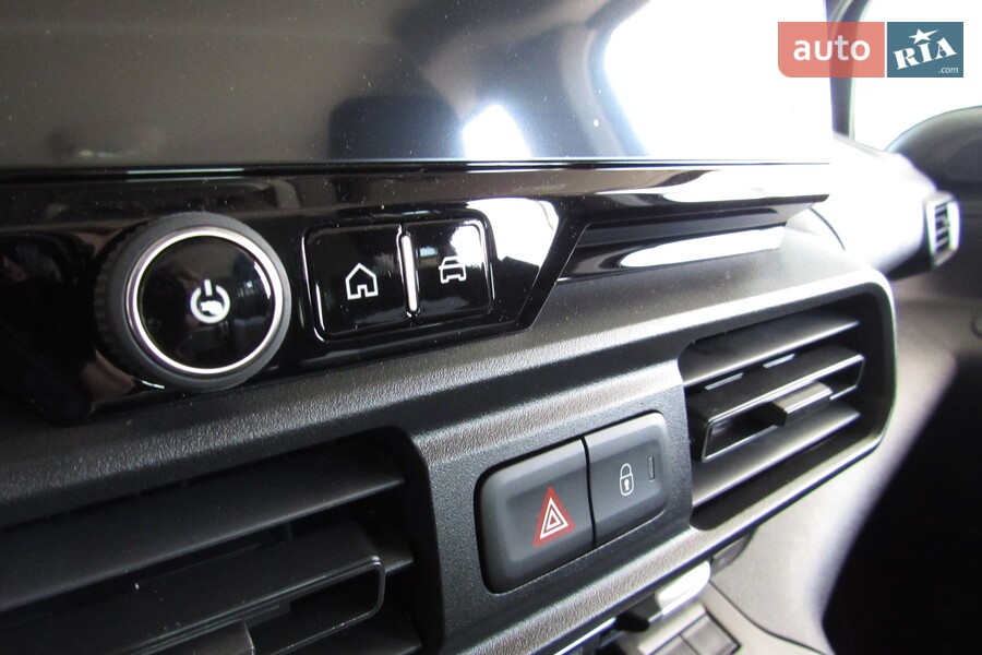 Citroen Berlingo - фото 15