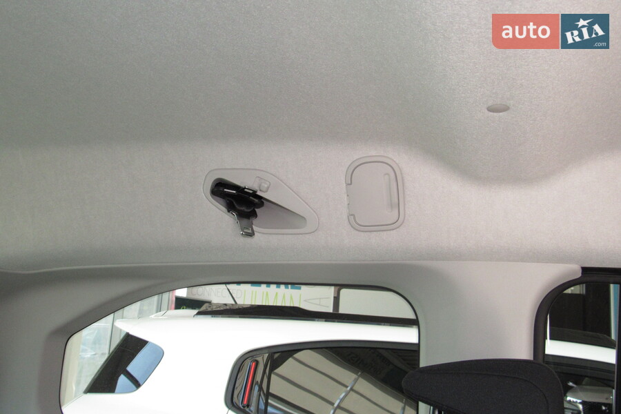 Citroen Berlingo - фото 22