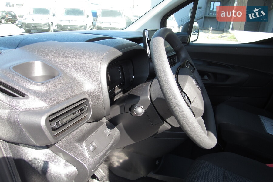 Citroen Berlingo - фото 36