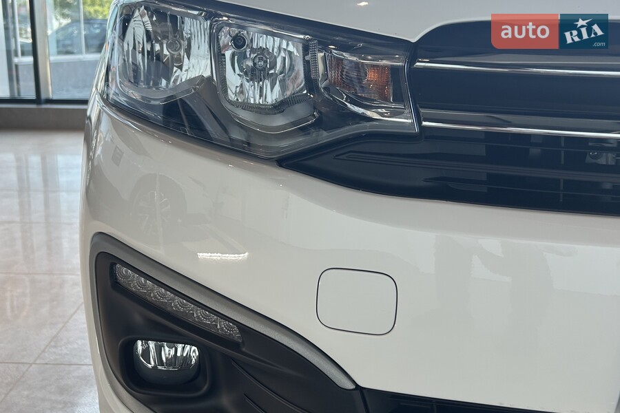 Citroen C-Elysee - фото 9