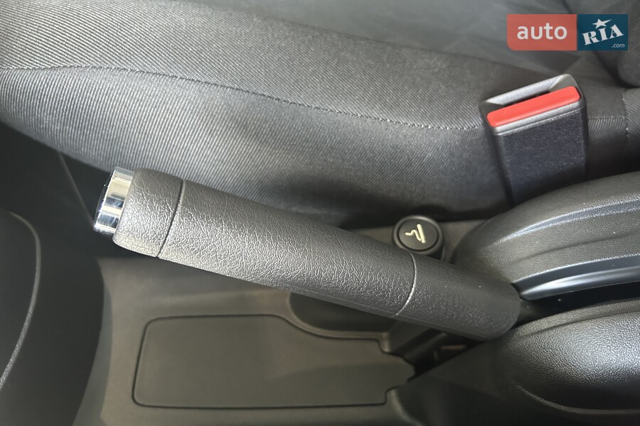 Citroen C-Elysee - фото 30