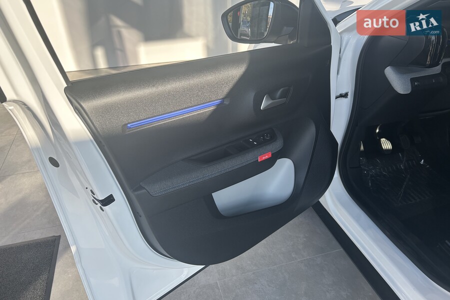 Citroen C3 - фото 12