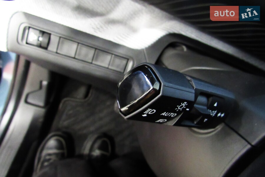 Citroen C3 - фото 23