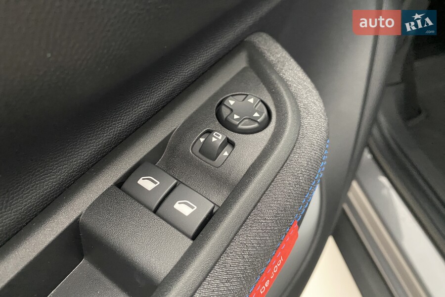 Citroen C3 - фото 17