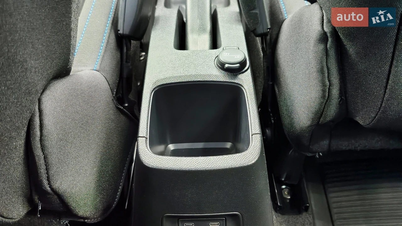 Citroen-26
