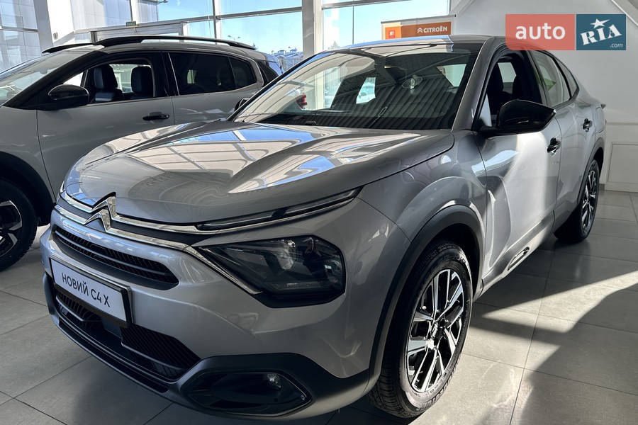 Citroen C4 X - фото 2