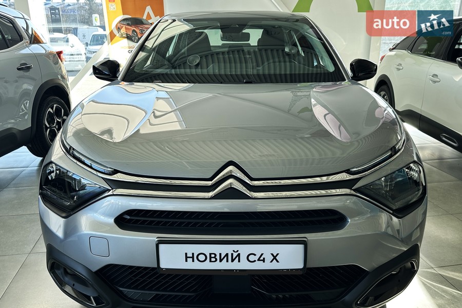 Citroen C4 X - фото 3
