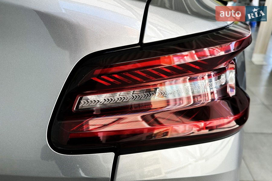 Citroen C4 X - фото 11