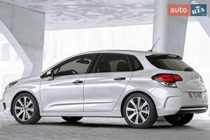 Citroen C4 2017 року