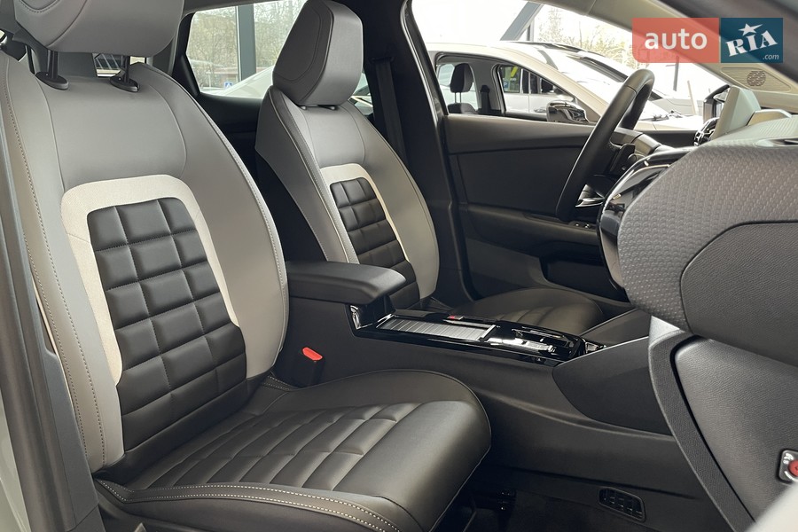 Citroen C4 - фото 4