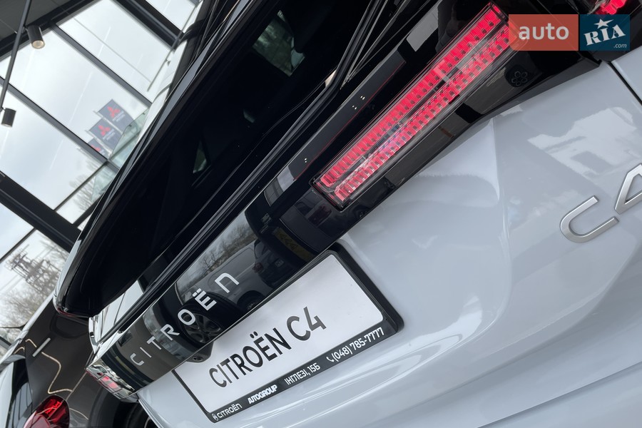 Citroen C4 - фото 14