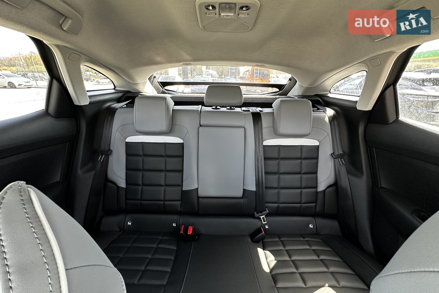 Citroen C4 - фото 18
