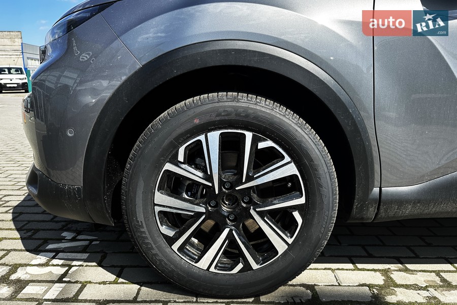 Citroen C4 - фото 7