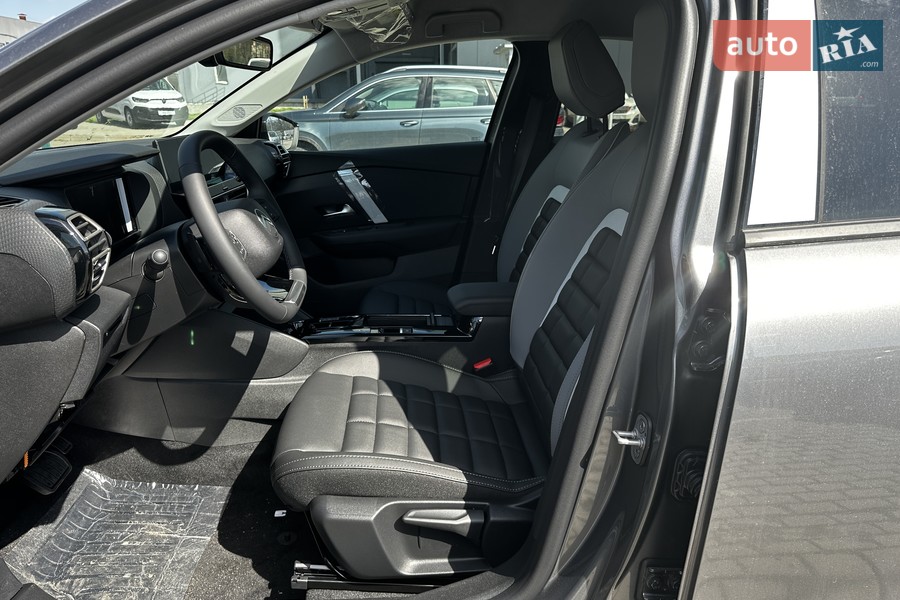 Citroen C4 - фото 11