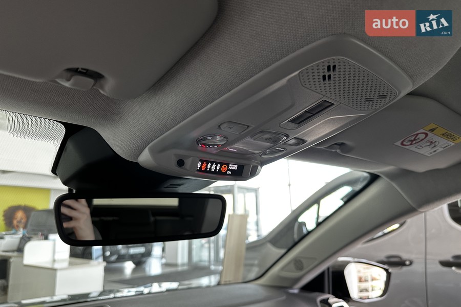 Citroen C4 - фото 15
