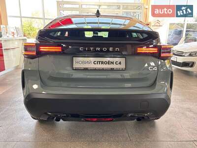 Новый Citroen C4 2025 - фото 3