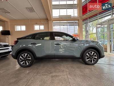 Новый Citroen C4 2025 - фото 5