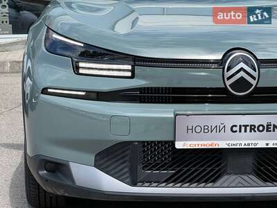 Новый Citroen C4 2025 - фото 3