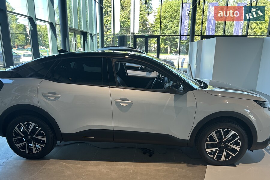 Citroen C4 - фото 3