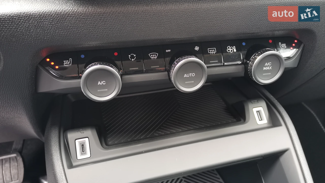 Citroen-25