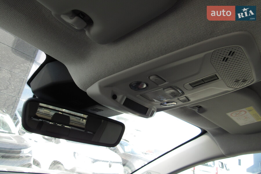 Citroen C4 - фото 18