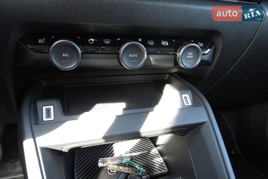 Citroen C4 - фото 25