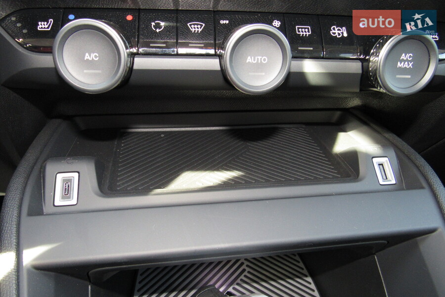 Citroen C4 - фото 26