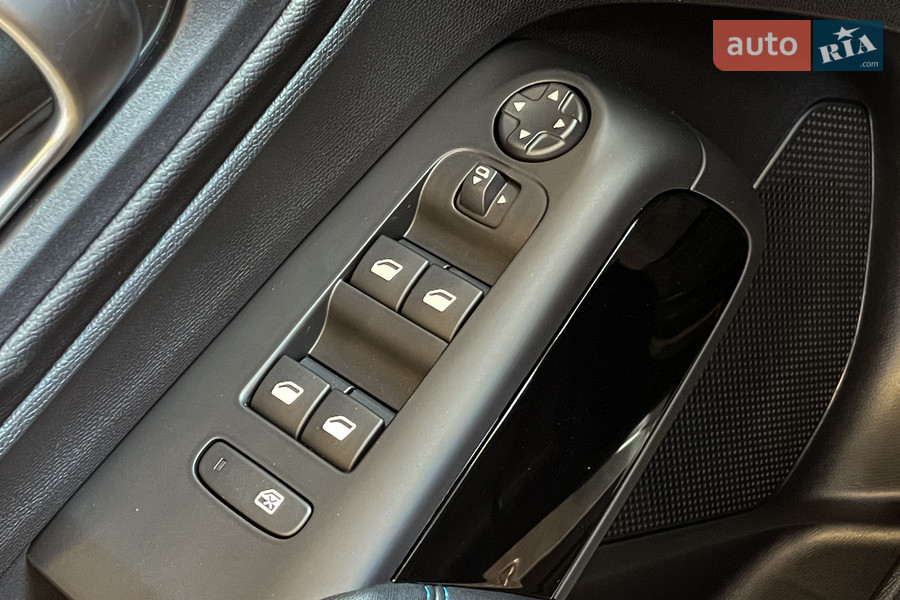 Citroen C5 Aircross - фото 11