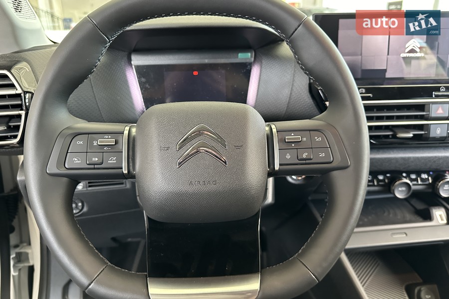 Citroen e-C4 - фото 21