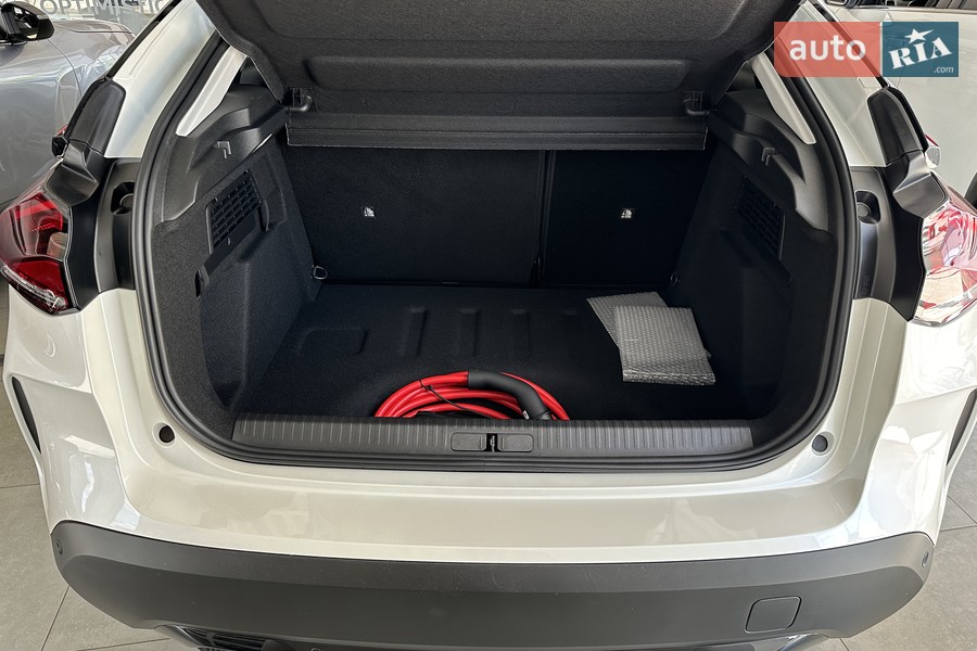 Citroen e-C4 - фото 26