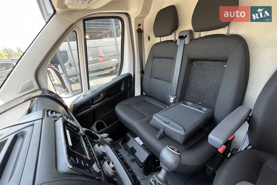 Citroen Jumper - фото 23
