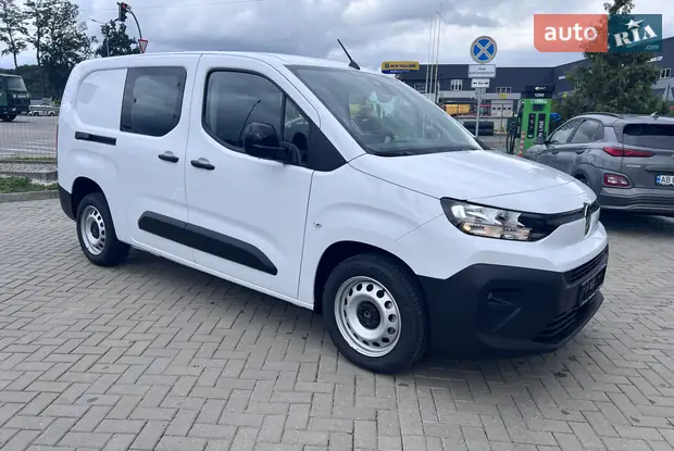 Citroen Jumpy Base