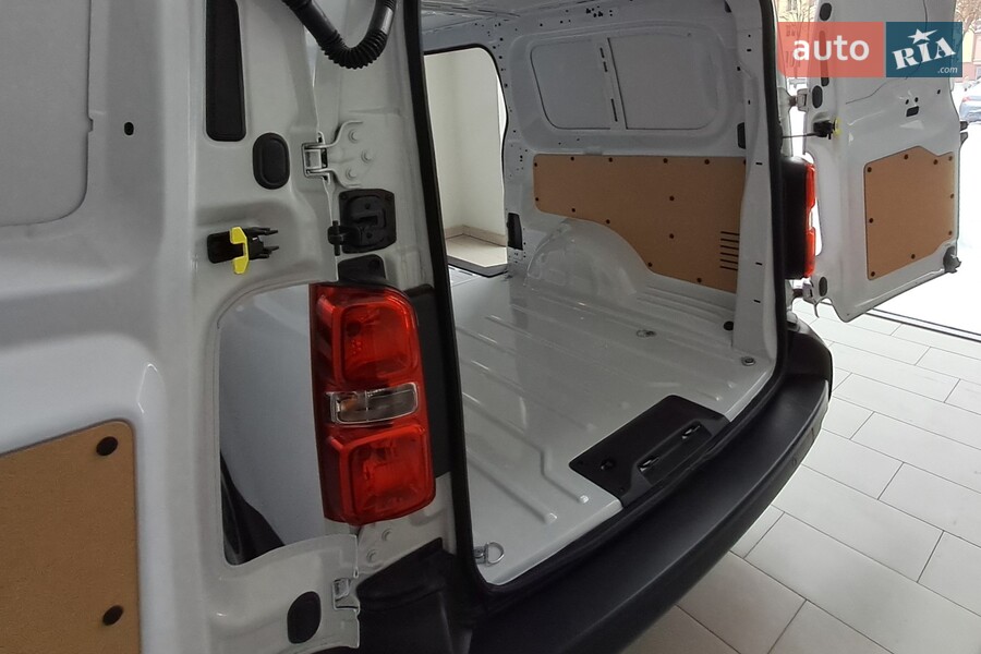 Citroen Jumpy - фото 12