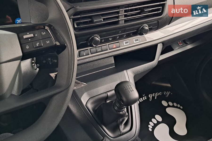 Citroen Jumpy - фото 17