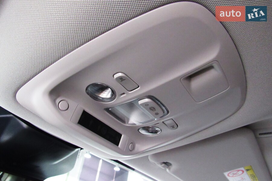 Citroen SpaceTourer - фото 16