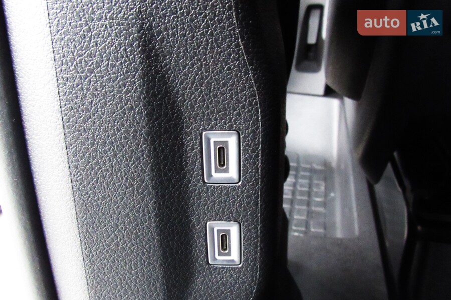 Citroen SpaceTourer - фото 25