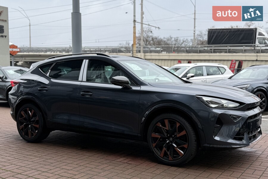 Cupra Formentor - фото 4