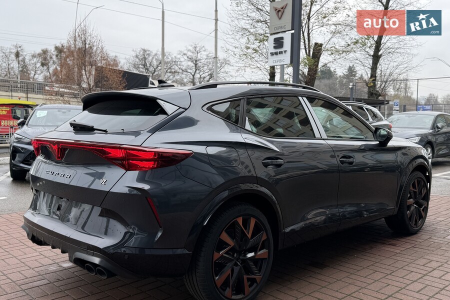 Cupra Formentor - фото 8