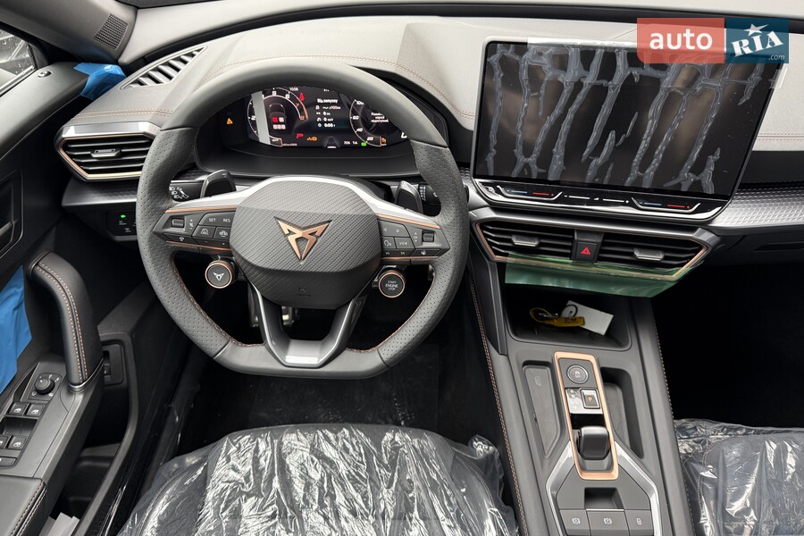 Cupra Formentor - фото 28