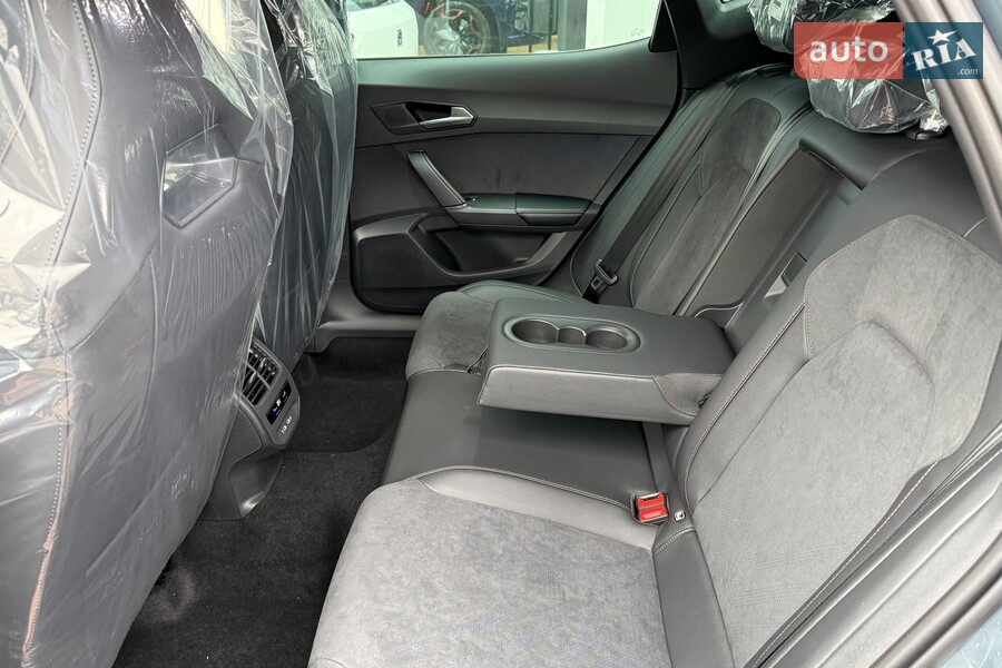 Cupra Formentor - фото 19