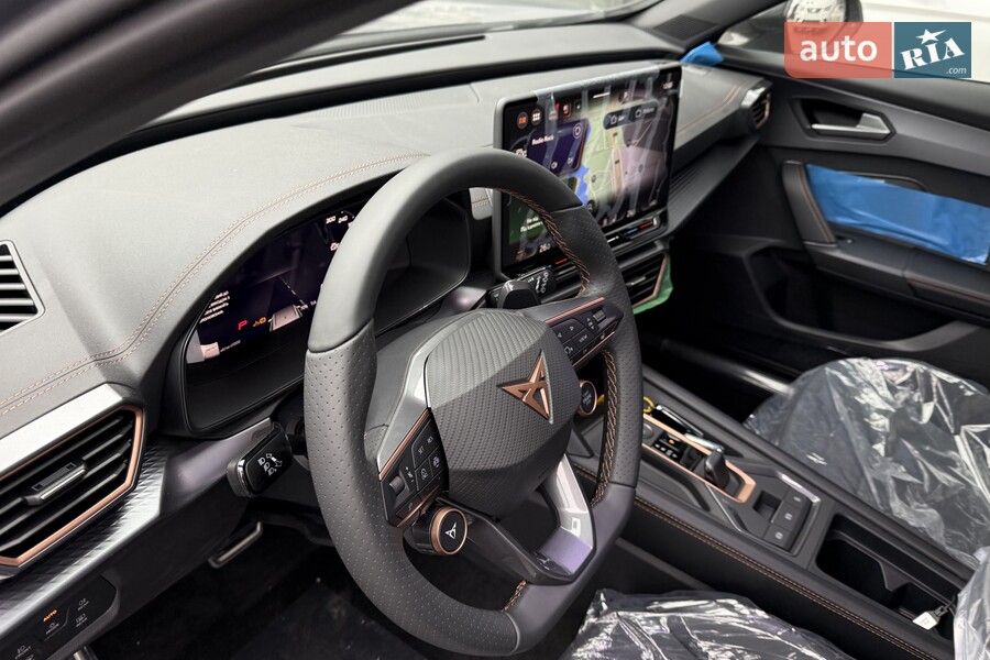 Cupra Formentor - фото 14