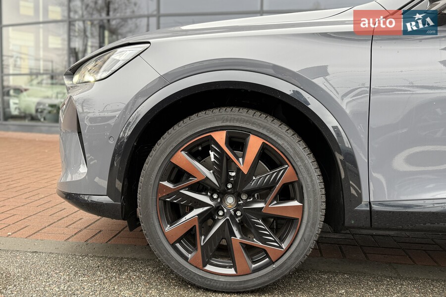 Cupra Formentor - фото 10