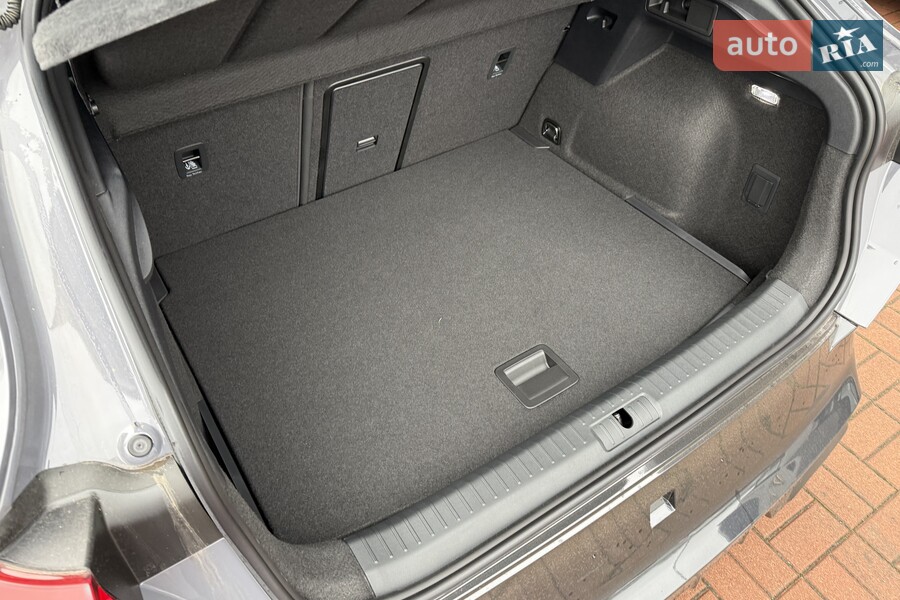 Cupra Formentor - фото 12