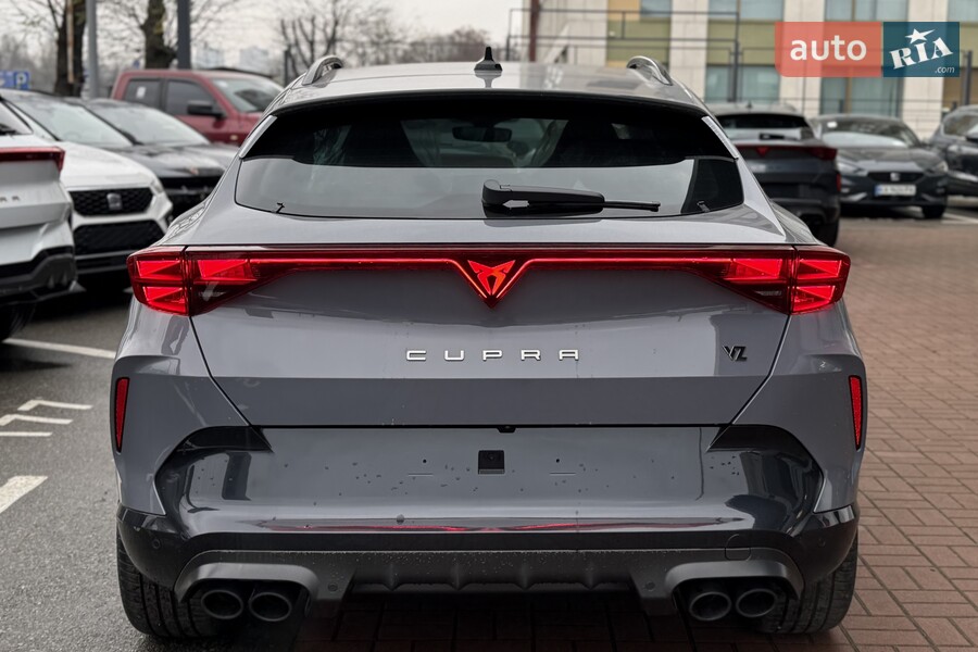Cupra Formentor - фото 7