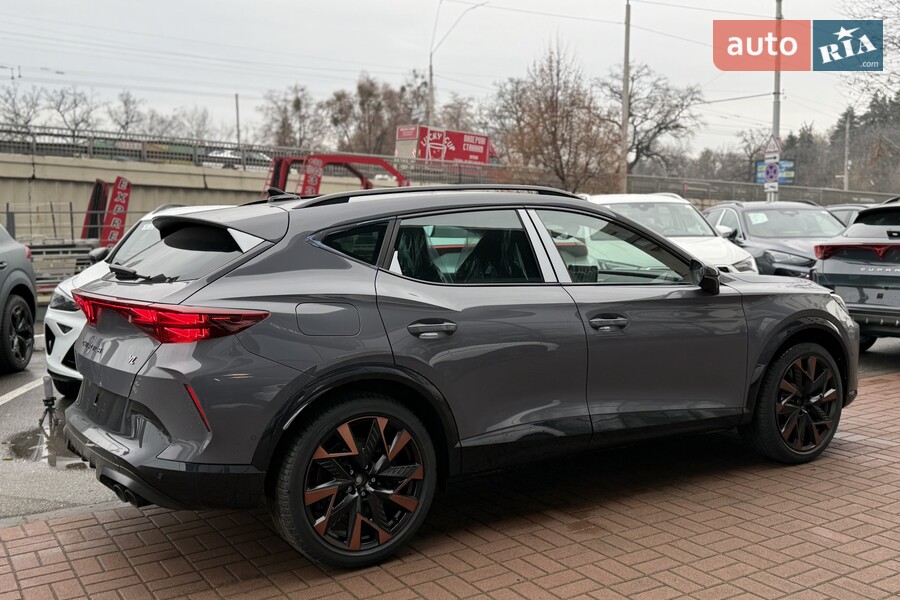 Cupra Formentor - фото 6