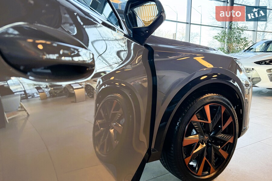 Cupra Formentor - фото 9