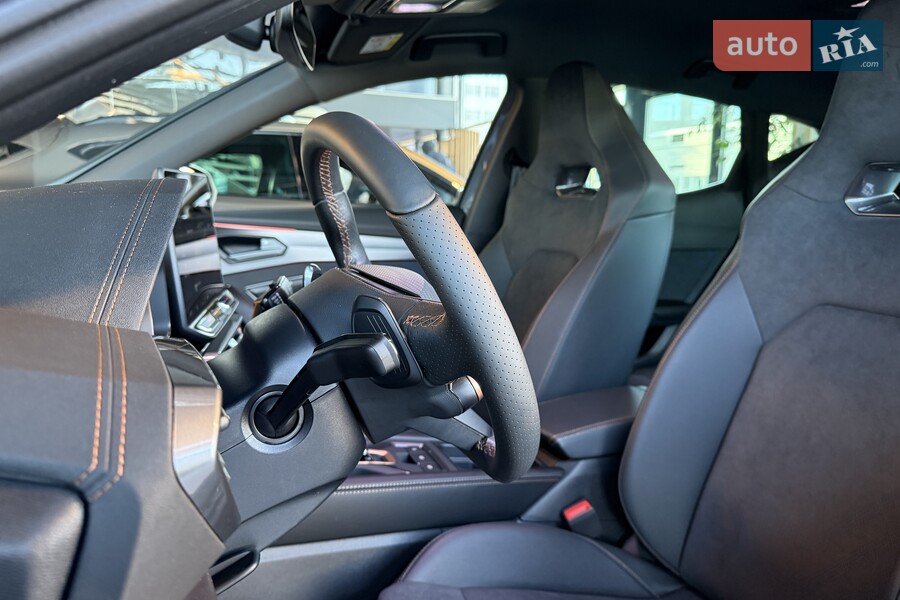 Cupra Formentor - фото 14