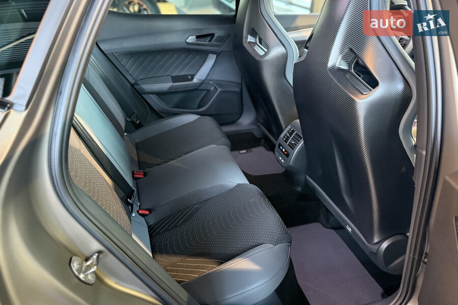 Cupra Formentor - фото 21